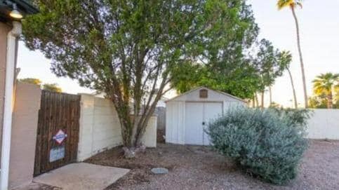 Building Photo - 5240 E Cholla St