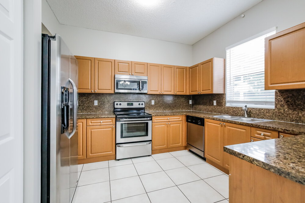 Building Photo - 103 SW 164th Ave
