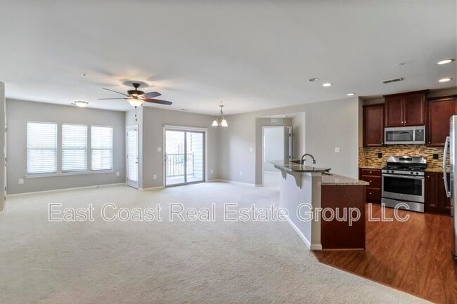 Building Photo - 6501 Walcott Ln