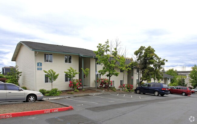 Primary Photo - Windsor Heights