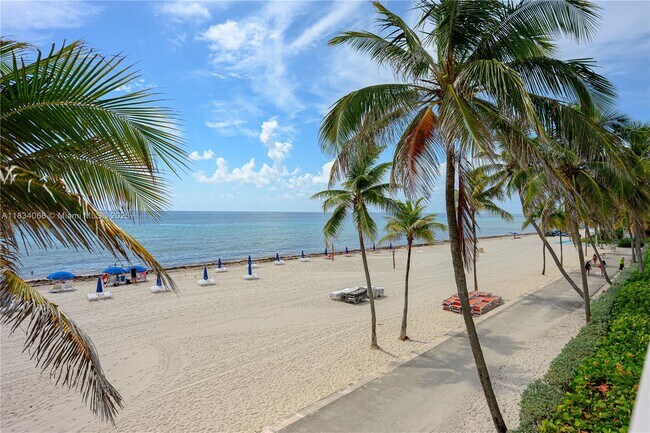 Building Photo - 2201 S Ocean Dr