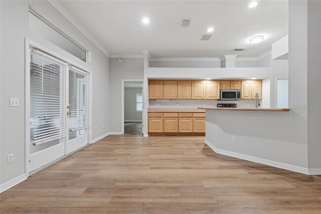 Building Photo - 1111 SW 80th Dr