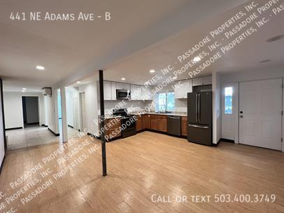 Building Photo - 441 NE Adams Ave