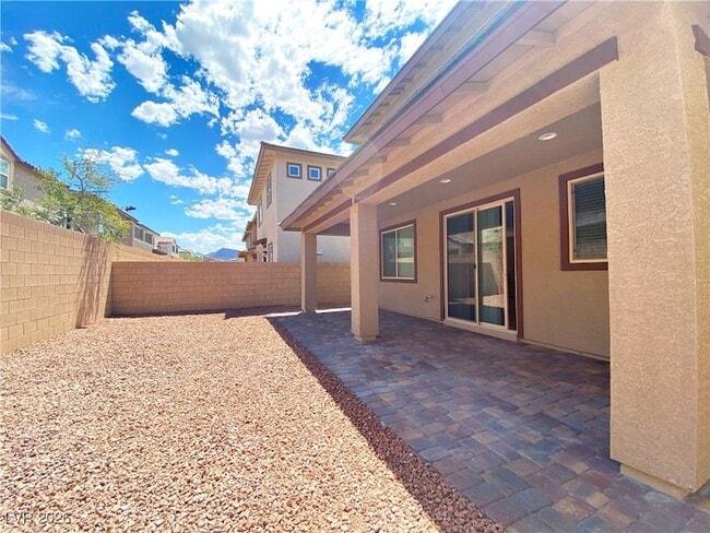 Building Photo - 362 Espressivo St