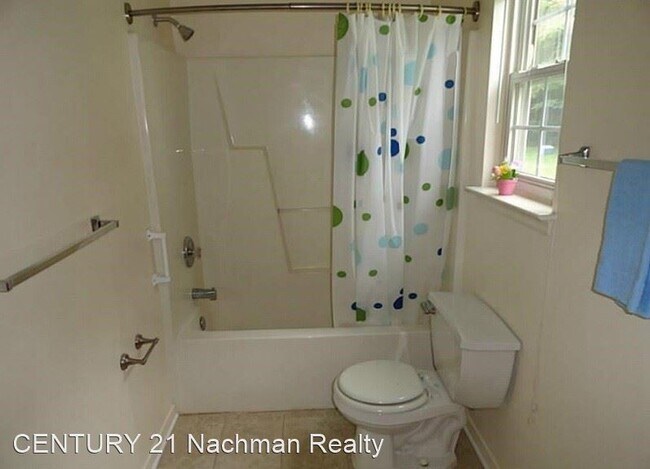 Building Photo - 3 br, 2 bath House - 972 Baker Road