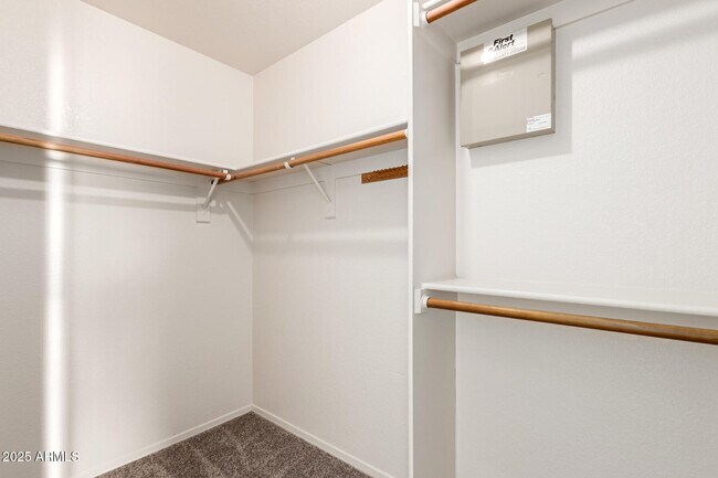 Building Photo - 1793 E Gail Dr