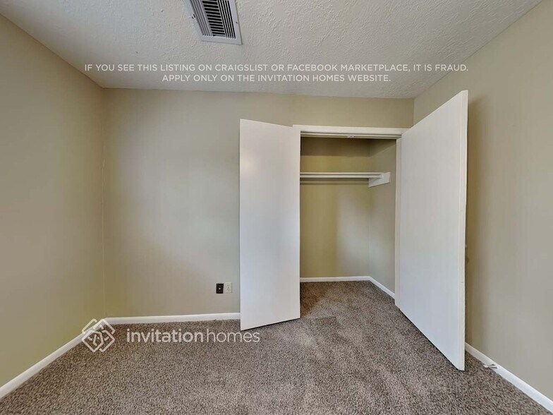 Building Photo - 3414 Creekbriar Dr