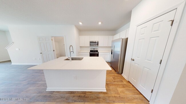 Building Photo - 12727 Whelan Ave