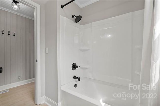 Building Photo - 2 Bedroom Home in Salisbury