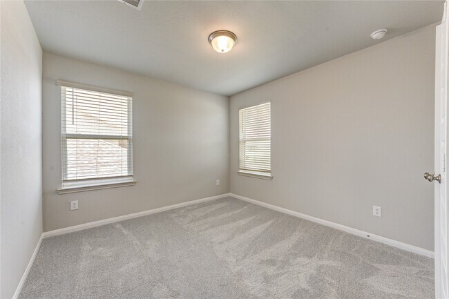 Building Photo - 1218 Glendora Dr