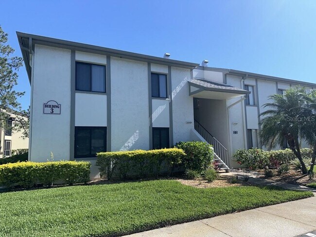 Primary Photo - 261 Cypress Ln