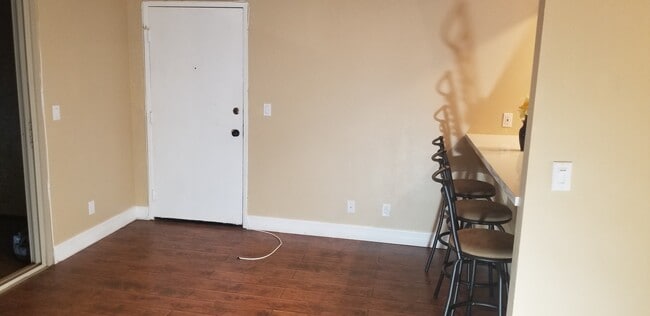 Building Photo - 1904 Heywood St