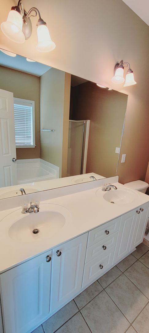 Building Photo - 401 Old Cahaba Way
