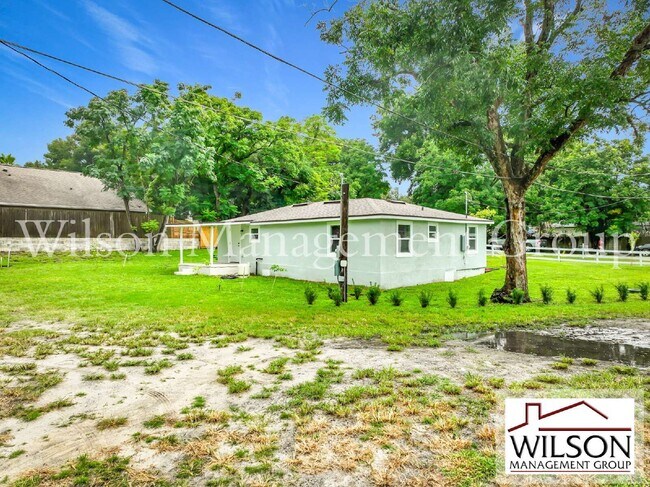 Building Photo - 552 B C Terry Rd