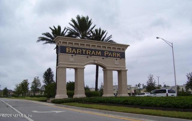 Building Photo - 5880 Sandstone Way