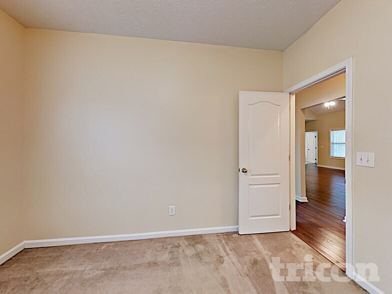 Building Photo - 24 Timberland Trail