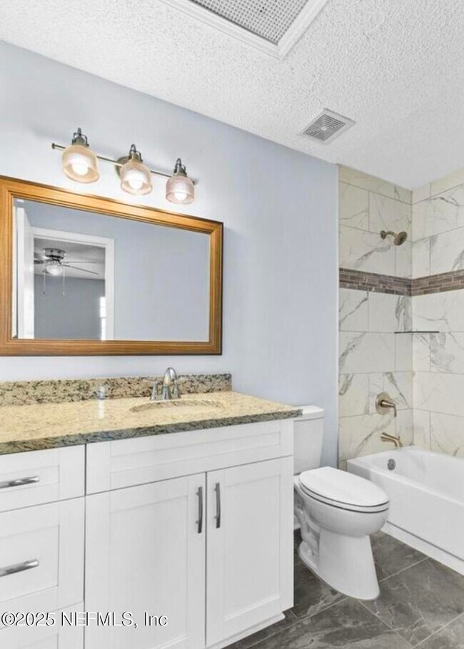 Building Photo - 10959 Peppermill Ln