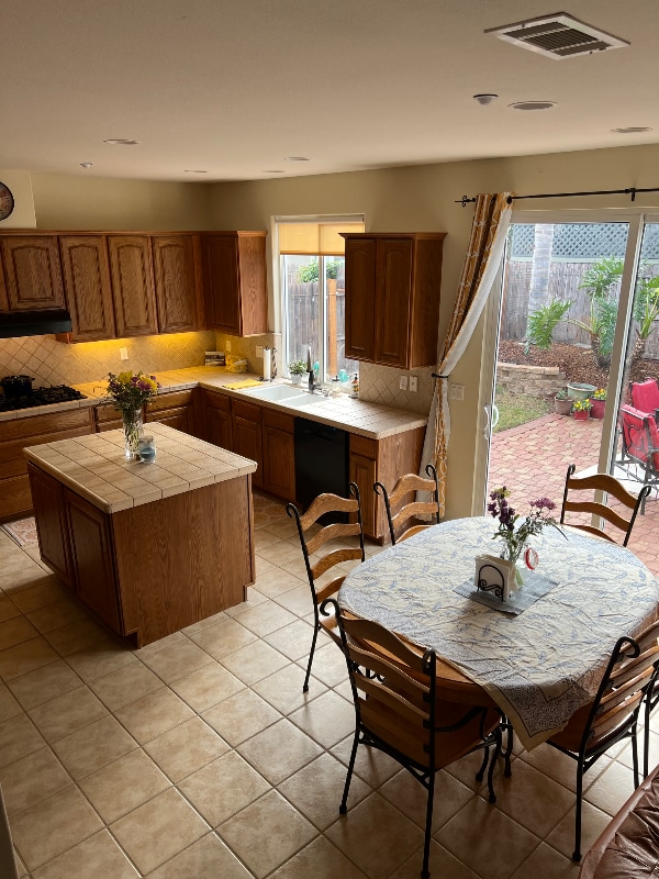 Building Photo - 1547 Eto Cir