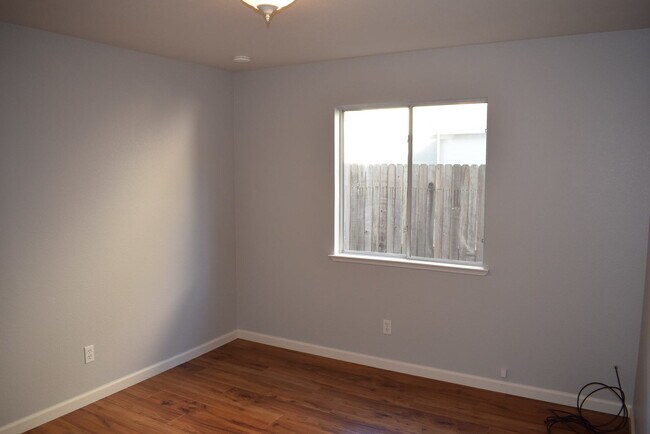 Building Photo - 6830 Paseo Del Sol Way