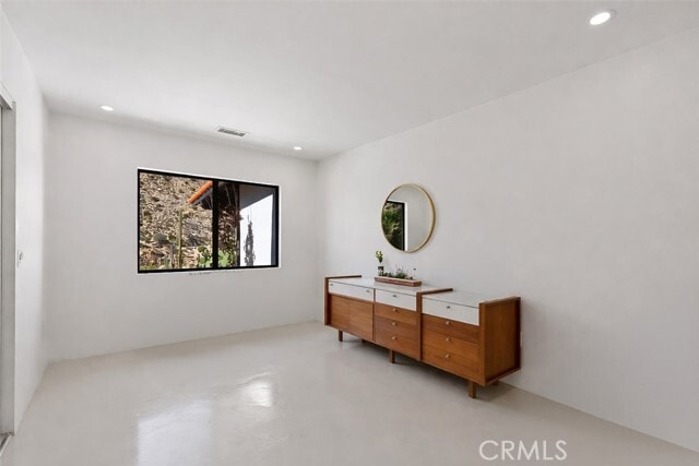 Building Photo - 53744 Ridge Rd