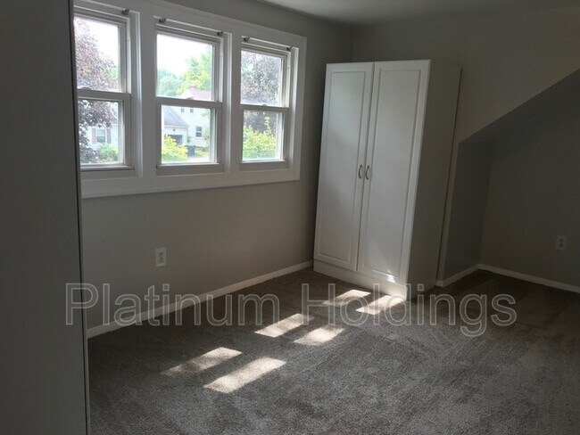 Building Photo - 24107 E Baintree Rd