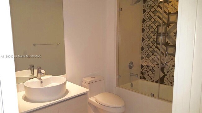 Building Photo - 4250 Biscayne Blvd