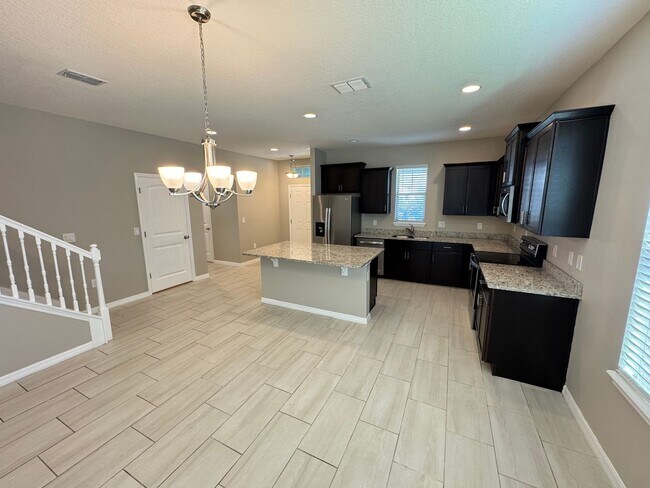 Building Photo - GORGEOUS 3 Bd/2.5 Ba in Winter Garden!!