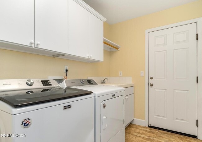 Building Photo - 7735 Peavine Shadow Ct