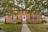 Building Photo - 130 S 29th St
