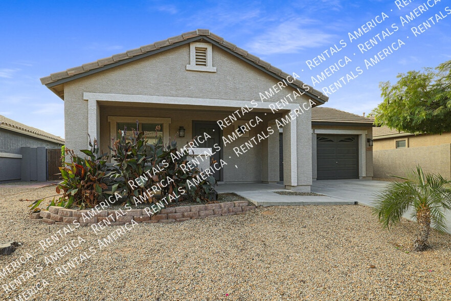 Building Photo - 3461 E Phelps St