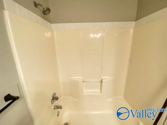 Building Photo - 2512 Whitesburg Dr