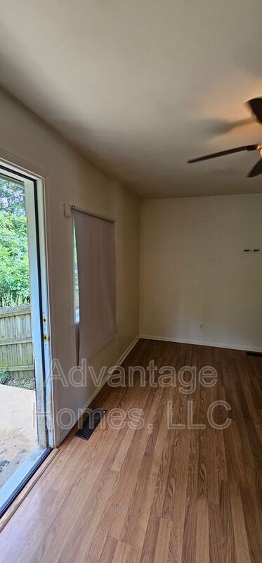 Building Photo - 805 N 70th St
