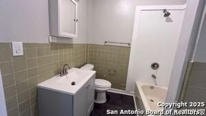 Building Photo - 855 Gulf St