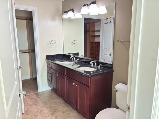 Building Photo - 101 S Eola Dr