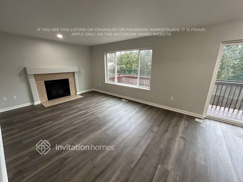 Building Photo - 1323 181st St Ct E