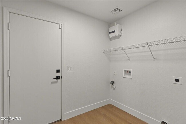 Building Photo - 2289 W Hayden Peak Dr
