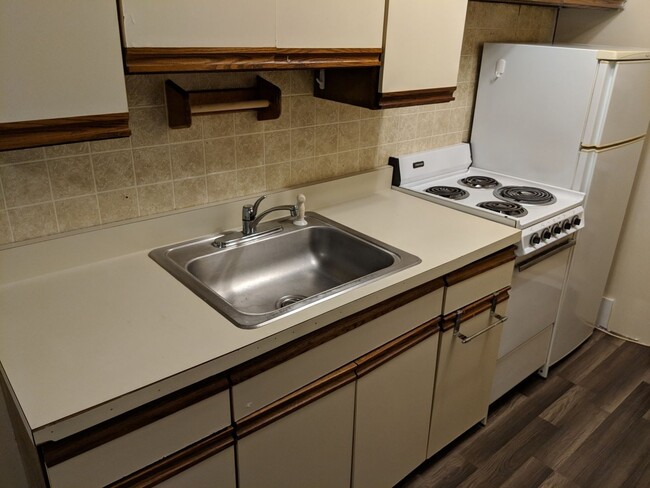 Building Photo - Charming 1BR Apartment in Budd Lake