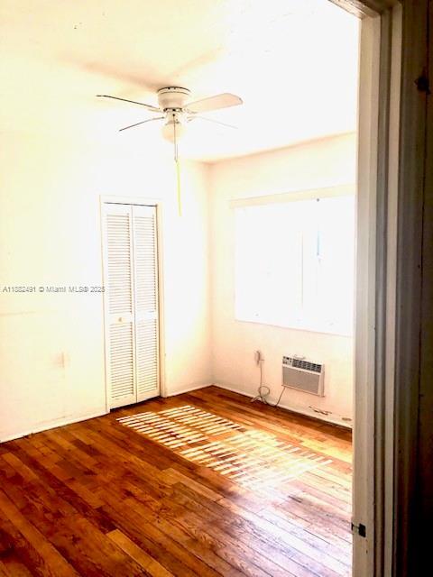 Building Photo - 15 Santillane Ave