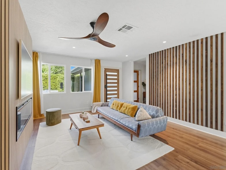 Building Photo - 53640 Avenida Rubio