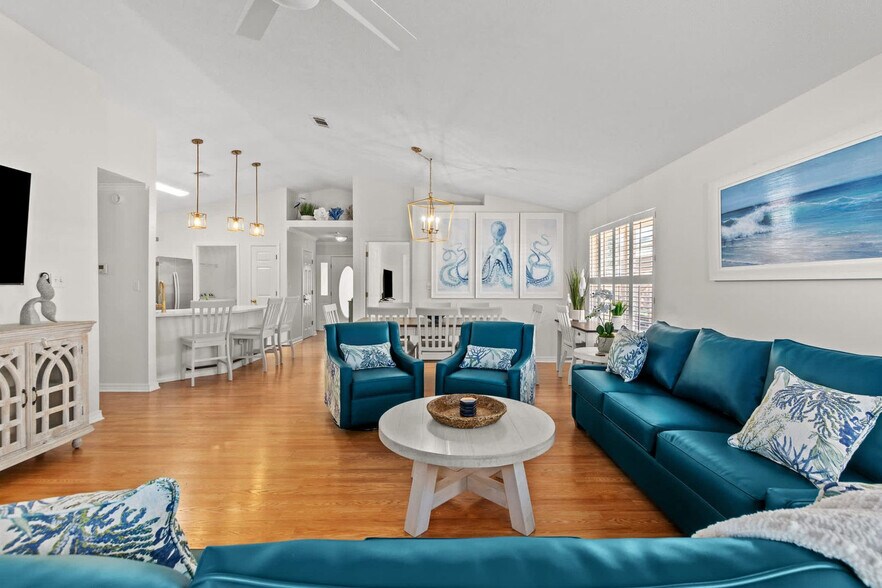 Building Photo - 4657 Windstarr Dr