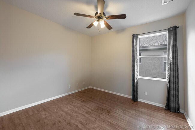 Building Photo - 11263 SW Barton Way