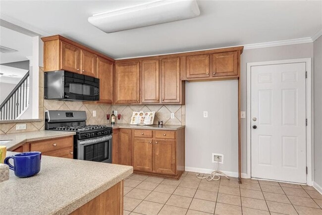 Building Photo - 268 Balaban Cir