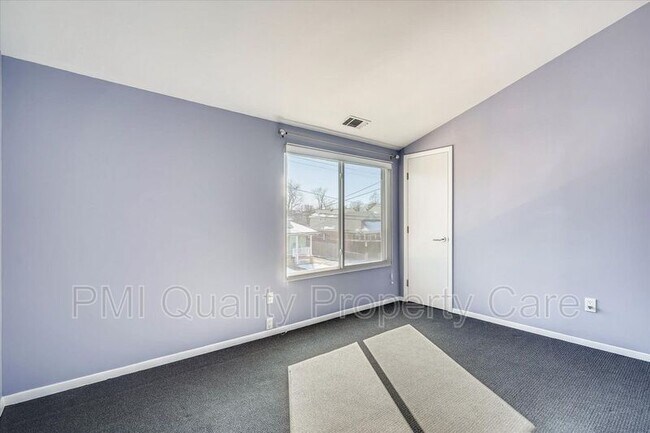 Building Photo - 3125 17th St S