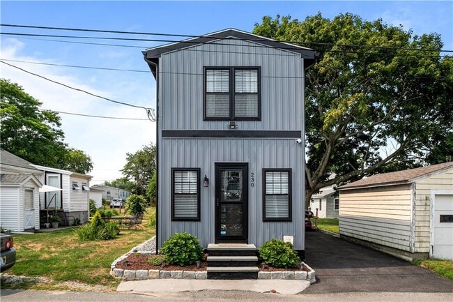 Building Photo - 230 Cedar Ave