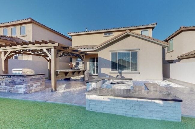 Building Photo - 8812 Jet Stream Rd NW