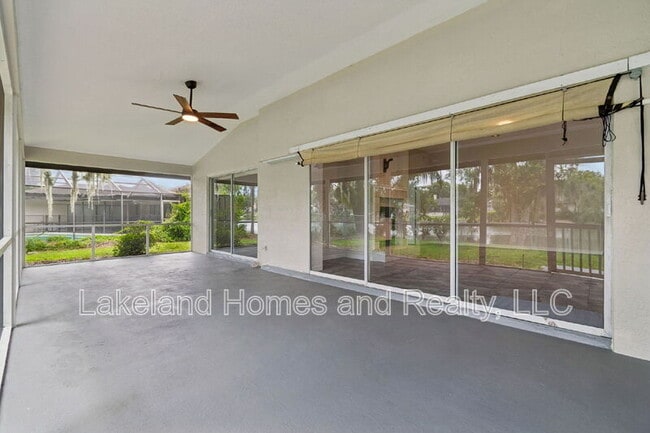 Building Photo - 95 Woodside Dr