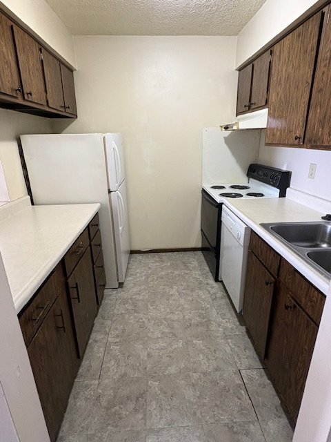 Building Photo - 478 Arch St