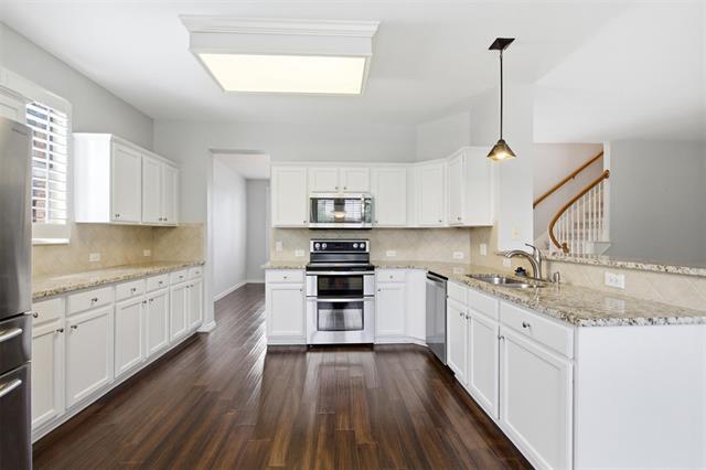 Building Photo - 3207 Warwick Ct