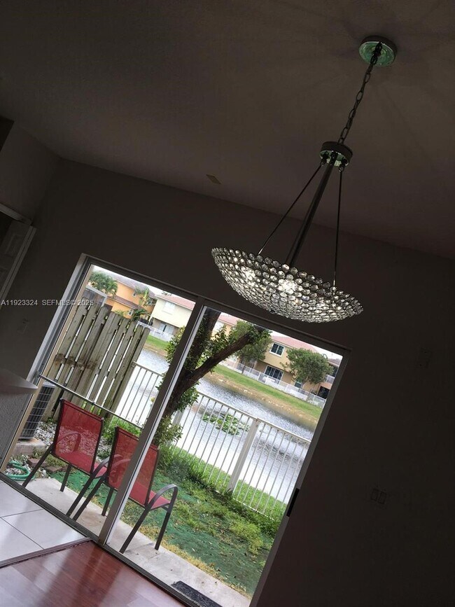 Building Photo - 10803 NW 83rd St