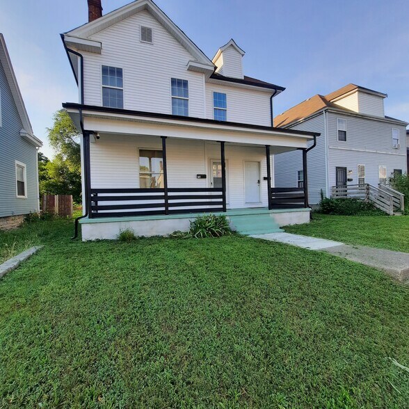 Building Photo - 756 Sullivant Ave